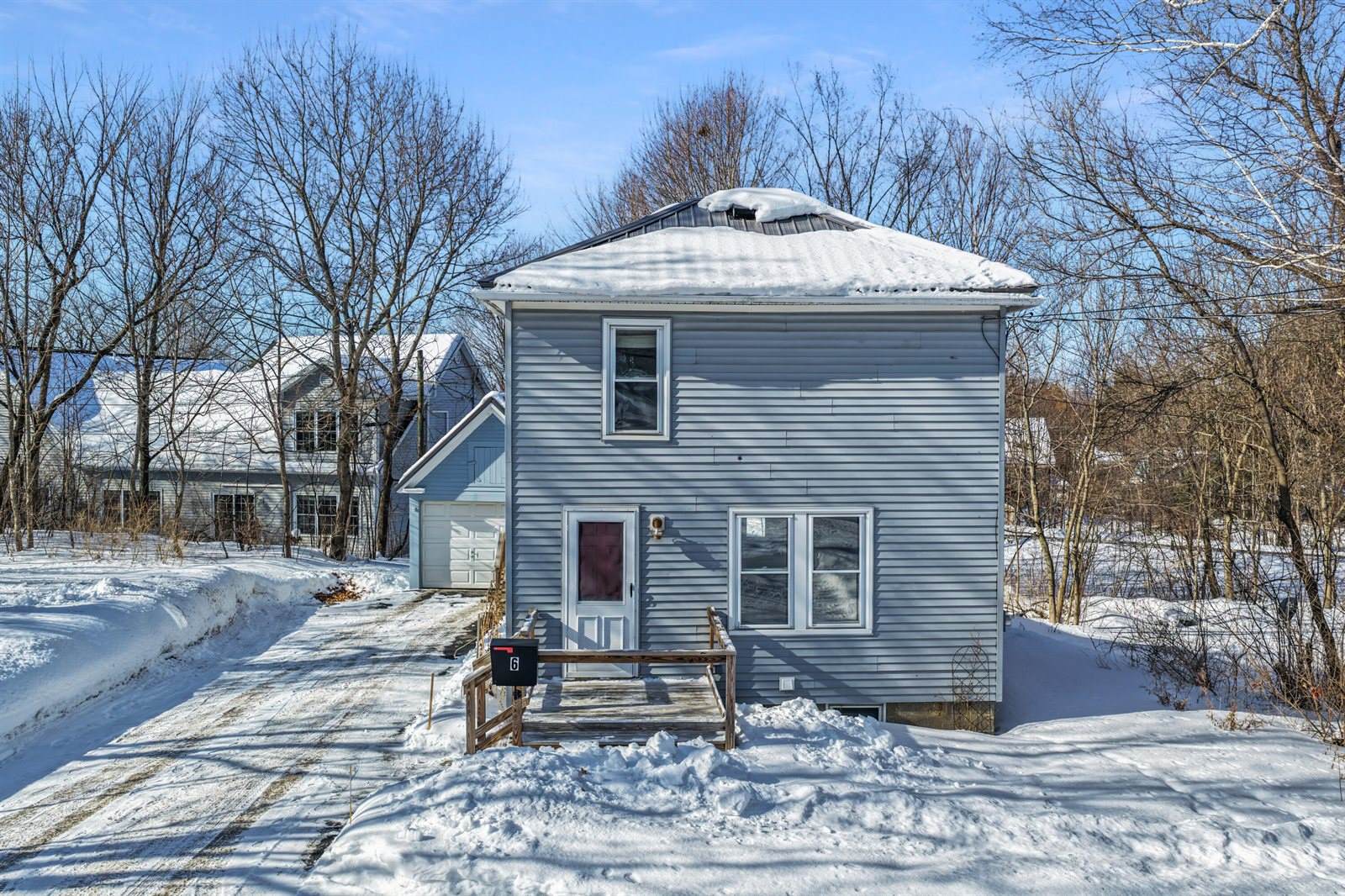 6 Dudley Street, Presque Isle, ME 04769