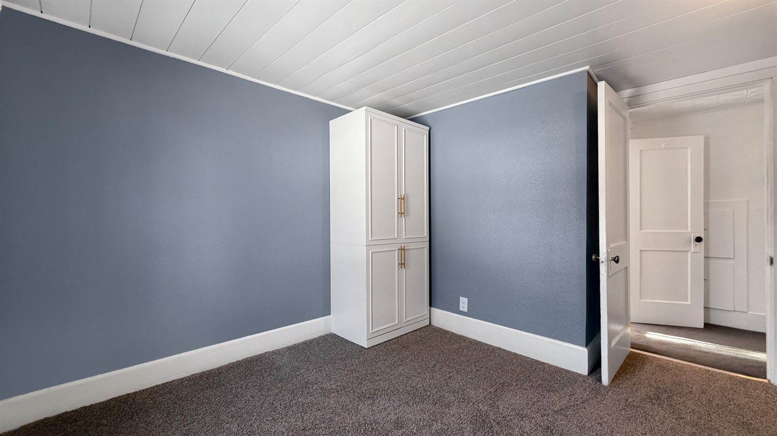 6 Dudley Street, Presque Isle, ME 04769