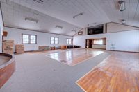 1020 East 12th Ave, Winfield, KS 67156