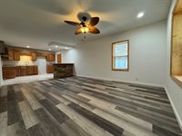 210 East Quincy Ave, Arkansas City, KS 67005