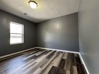 210 East Quincy Ave, Arkansas City, KS 67005
