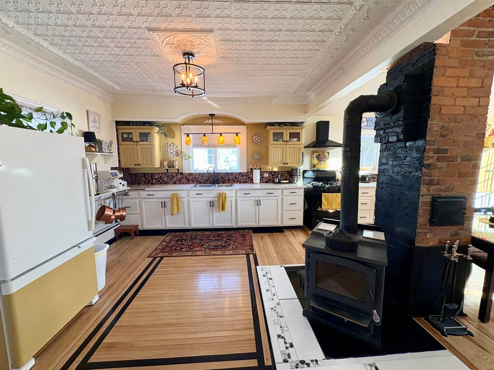 17 Willow Street, Mattawamkeag, ME 04459