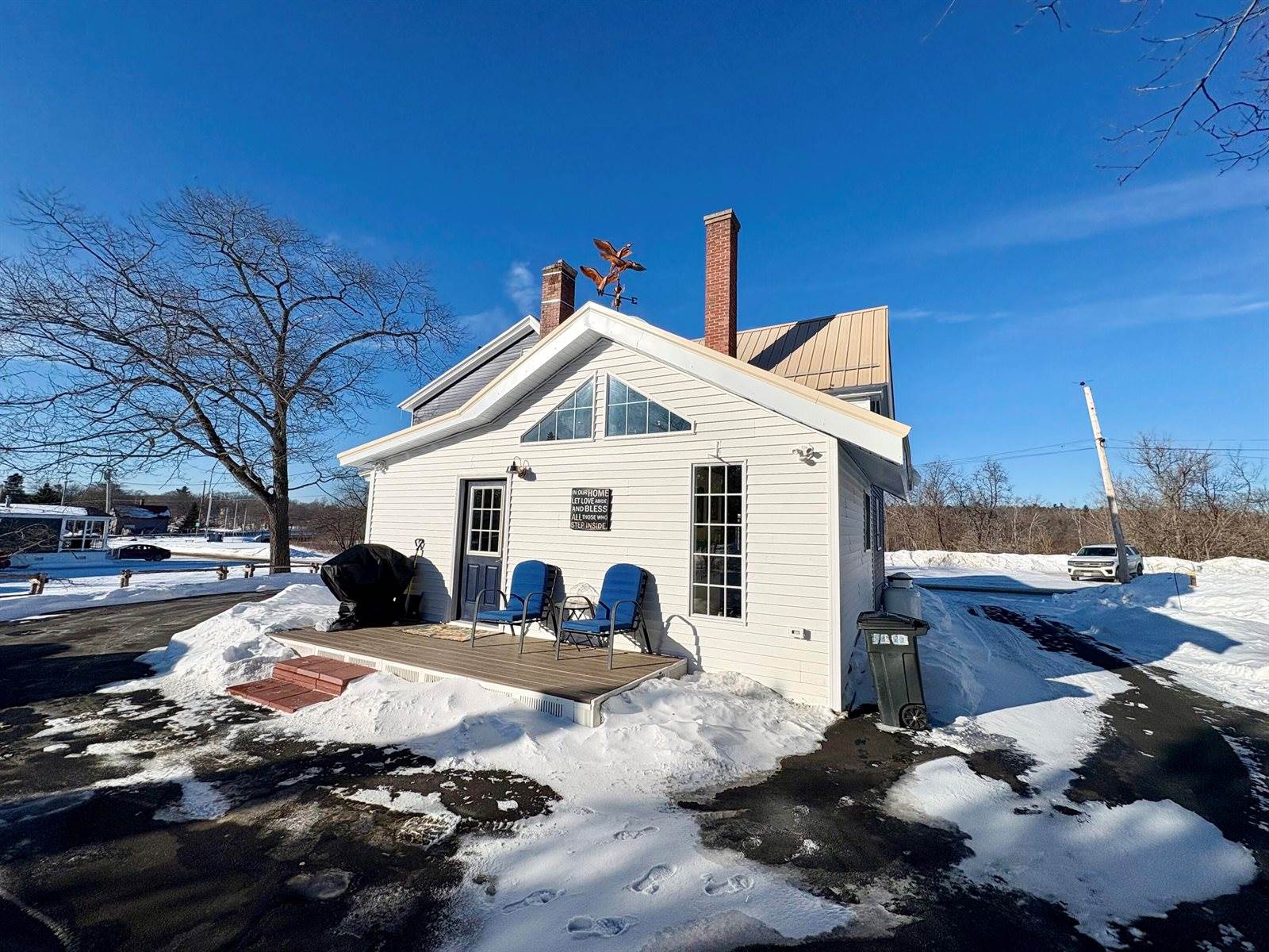 17 Willow Street, Mattawamkeag, ME 04459