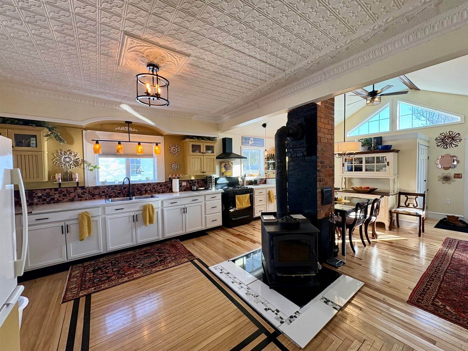 17 Willow Street, Mattawamkeag, ME 04459