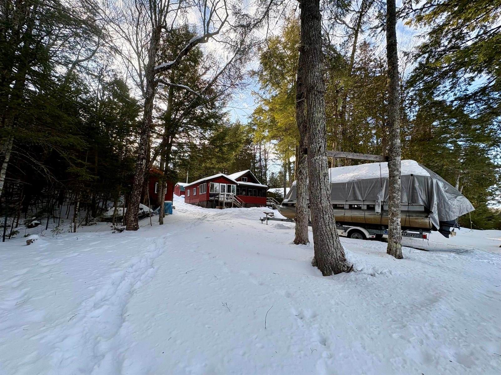 325 Egg Pond Road, Lincoln, ME 04457