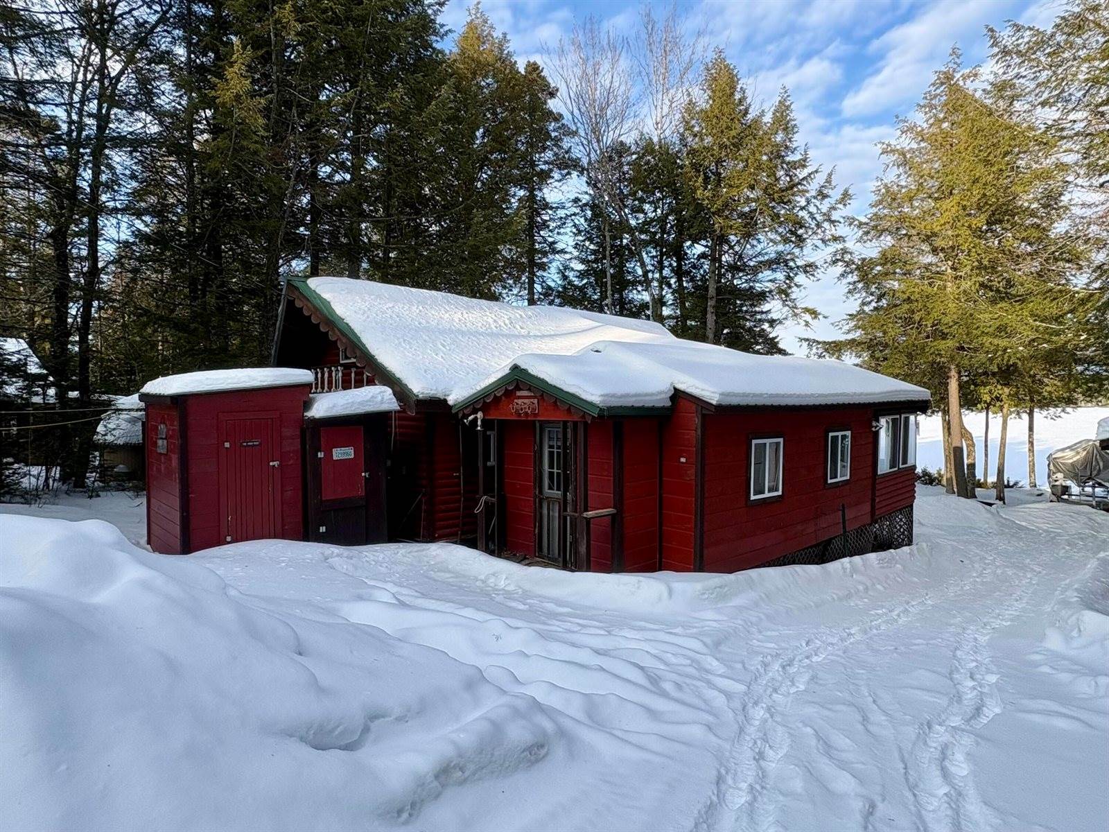 325 Egg Pond Road, Lincoln, ME 04457