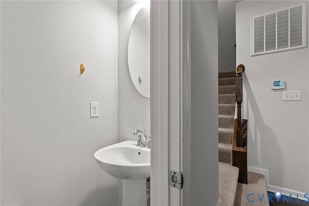 7905 Wistar Woods Court, Henrico County, VA 23228