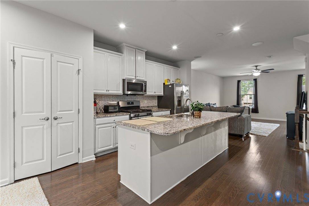 7905 Wistar Woods Court, Henrico County, VA 23228