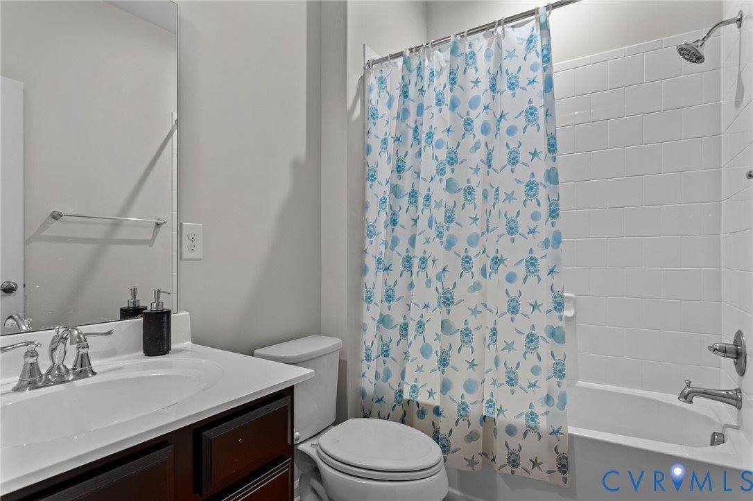 7905 Wistar Woods Court, Henrico County, VA 23228