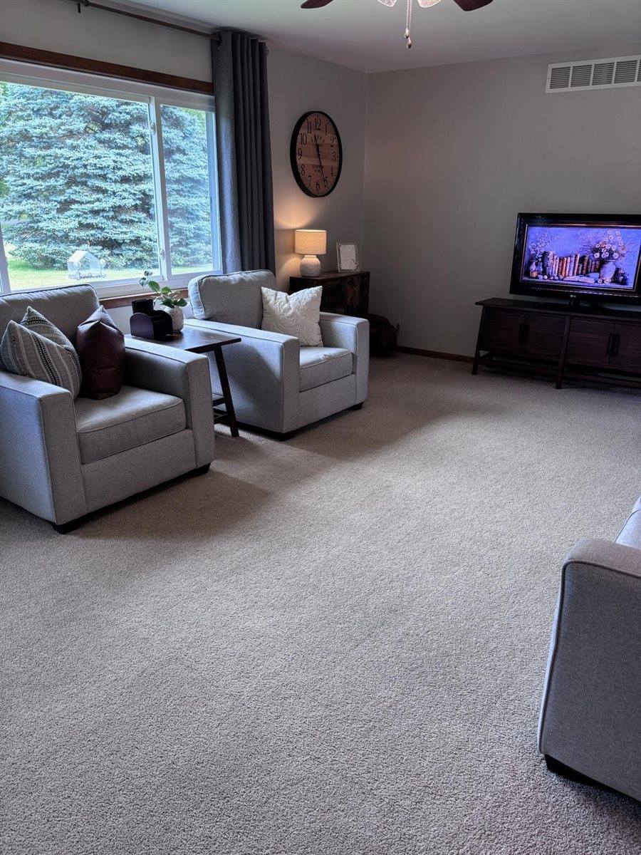 7389 Deer Road, Custer, WI 54423