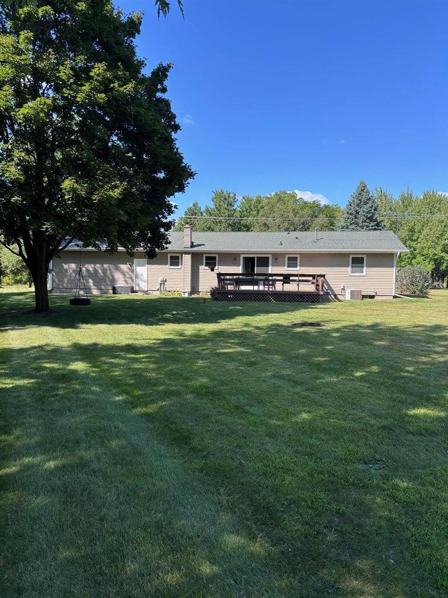 7389 Deer Road, Custer, WI 54423
