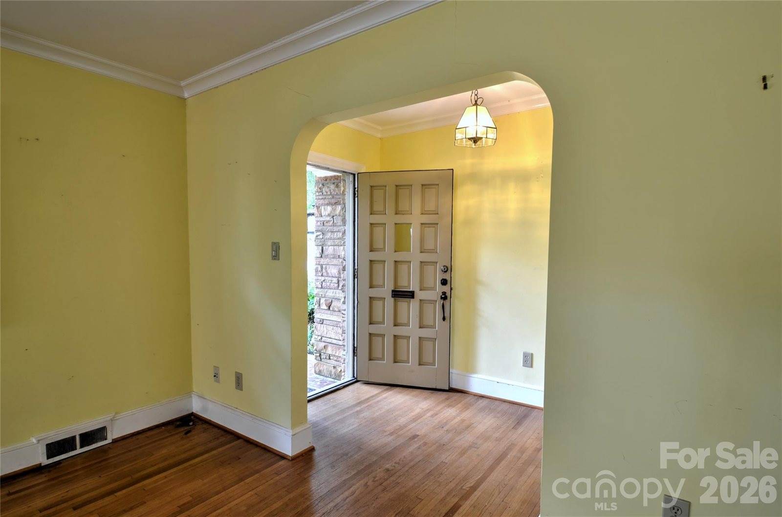 1960 Maryland Avenue, Charlotte, NC 28209