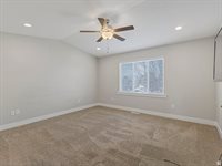 1376 West Wallsburg Dr South, Taylorsville, UT 84123