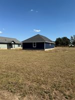 1708 Pine, Hearne, TX 77859