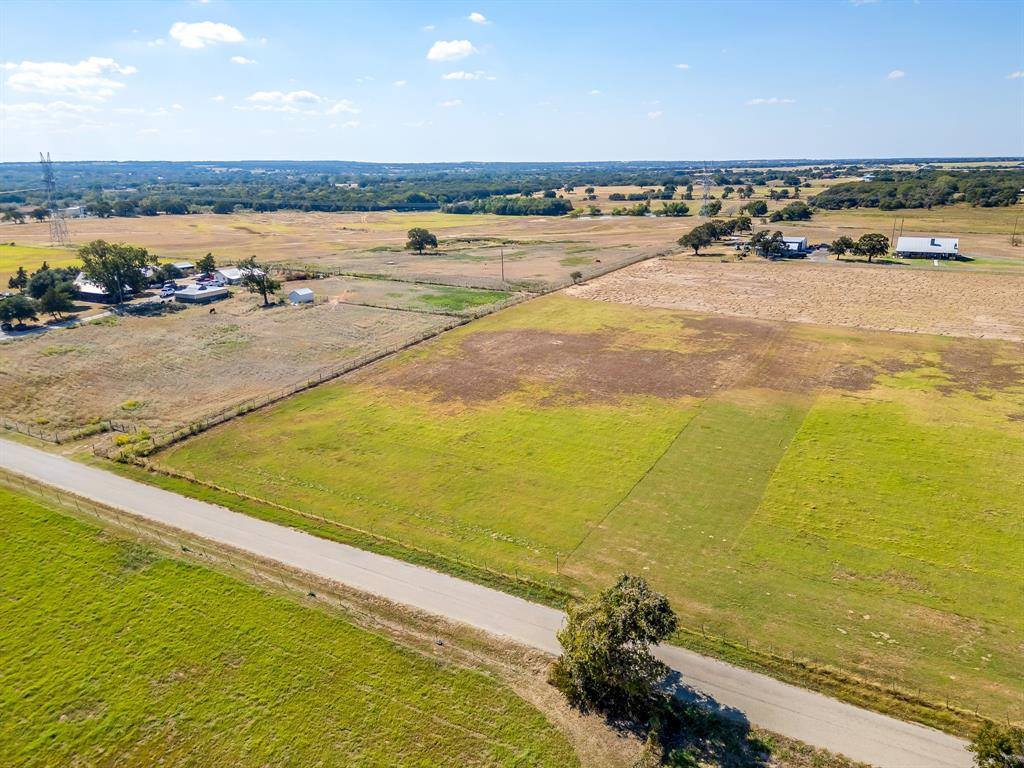 1112 Clover Drive, Poolville, TX 76487