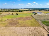 1112 Clover Drive, Poolville, TX 76487