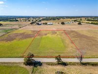 1108 Clover Drive, Poolville, TX 76487