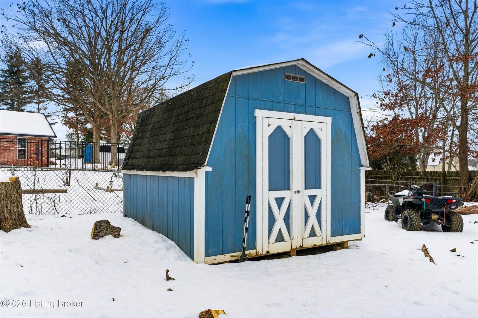 907 Rhonda Ct, Radcliff, KY 40160