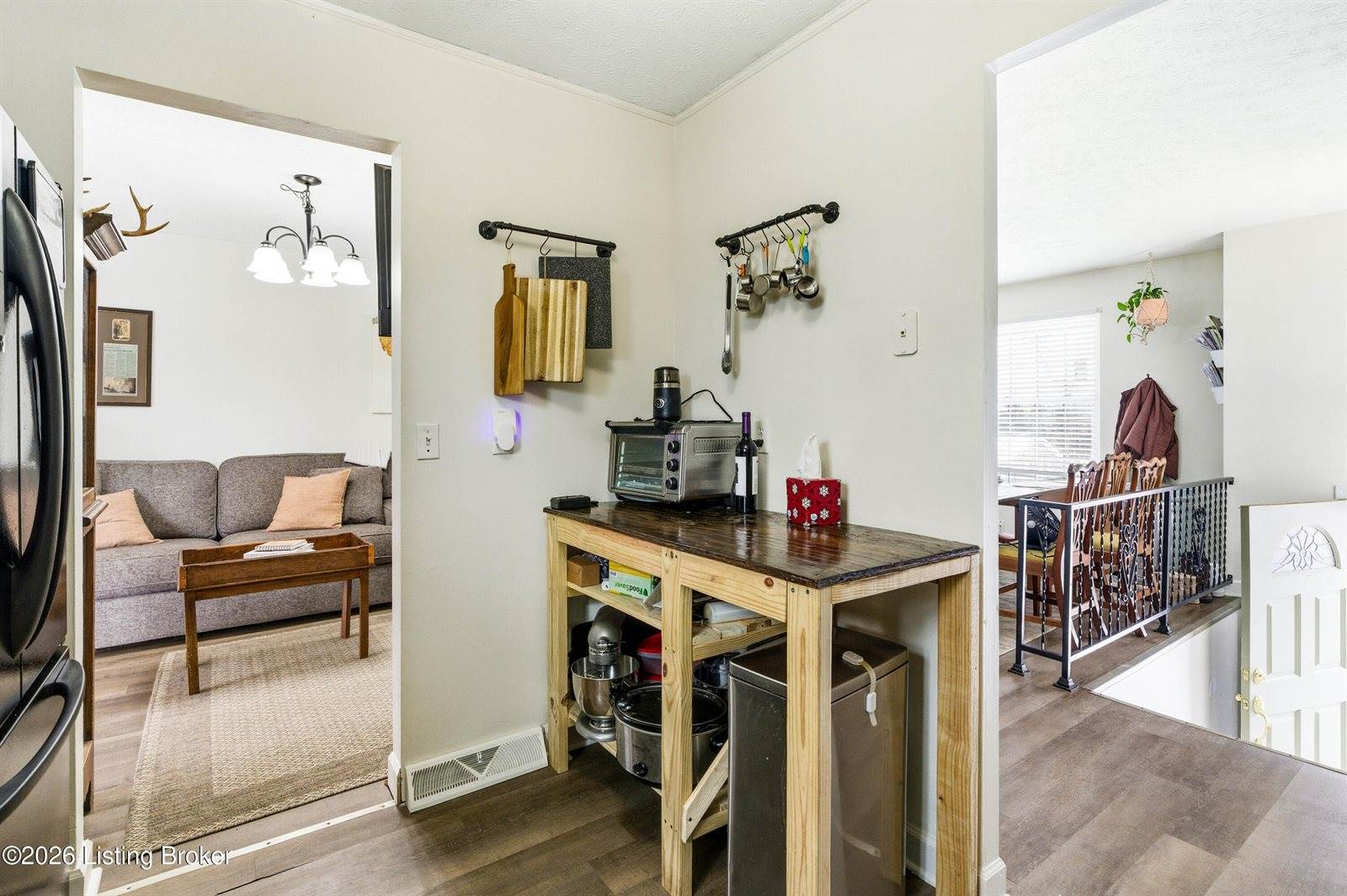 907 Rhonda Ct, Radcliff, KY 40160