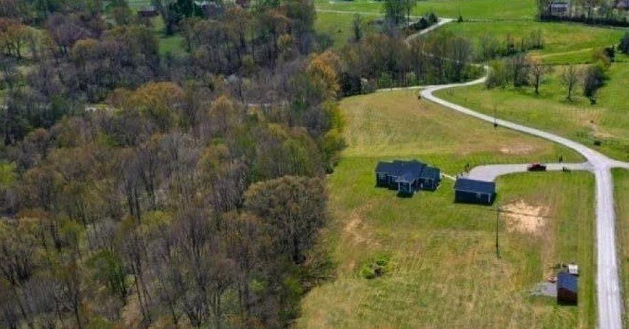 3000 Noble Court, Waco, KY 40385