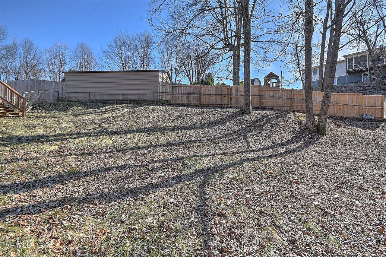 22126 Pinebrook Drive, Bristol, VA 24202