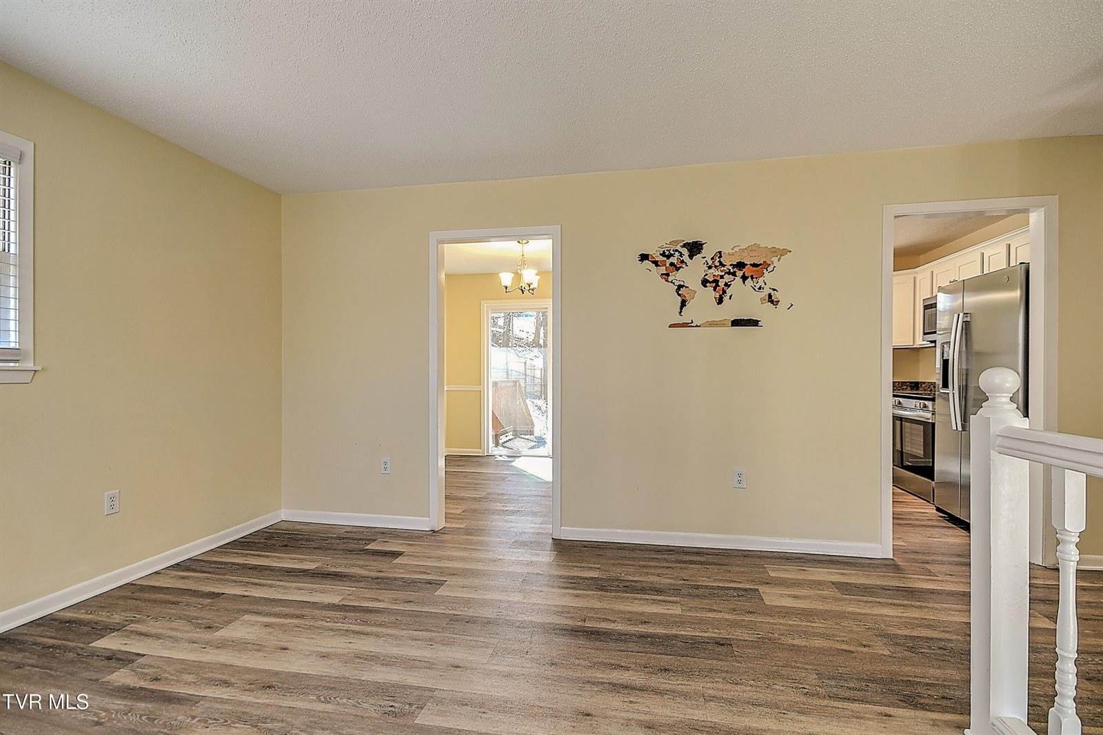 22126 Pinebrook Drive, Bristol, VA 24202