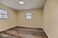 22126 Pinebrook Drive, Bristol, VA 24202