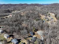 22126 Pinebrook Drive, Bristol, VA 24202