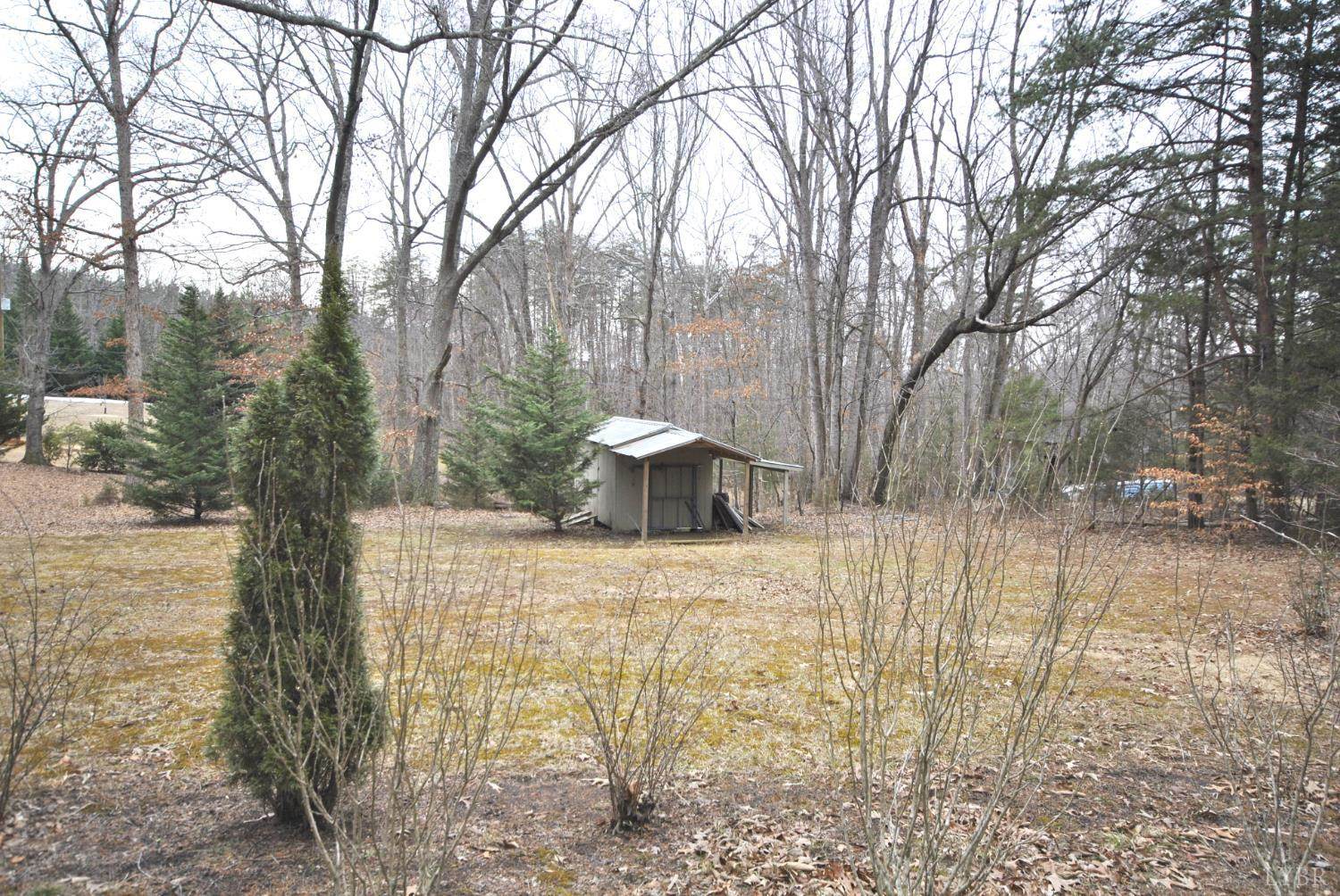 139 Bishop Creek Road, Lynch Station, VA 24571