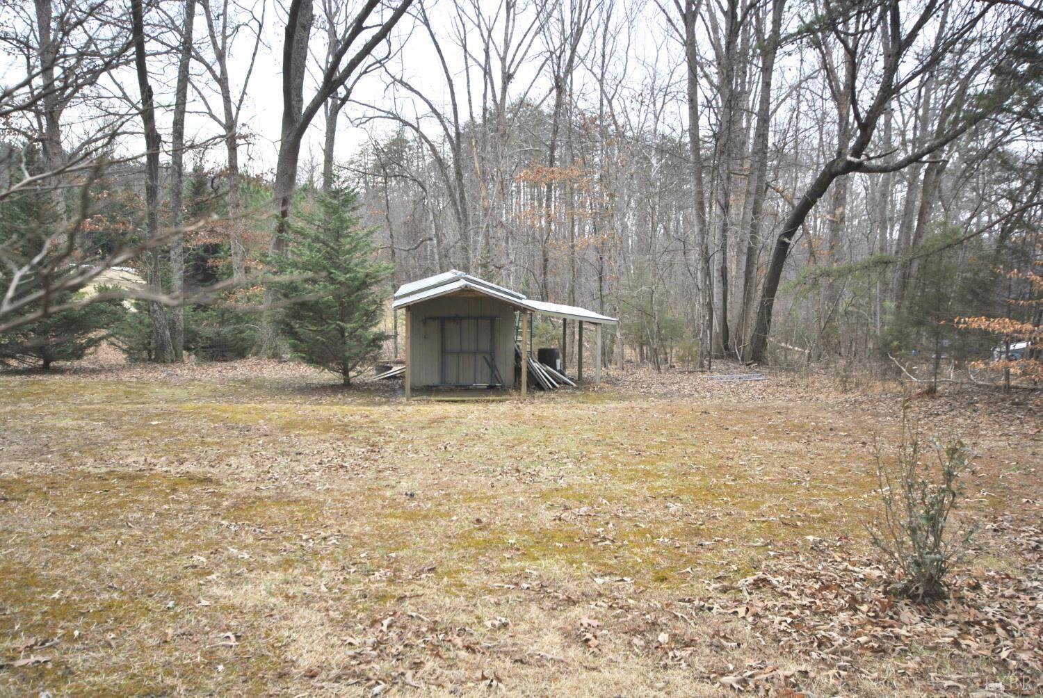 139 Bishop Creek Road, Lynch Station, VA 24571