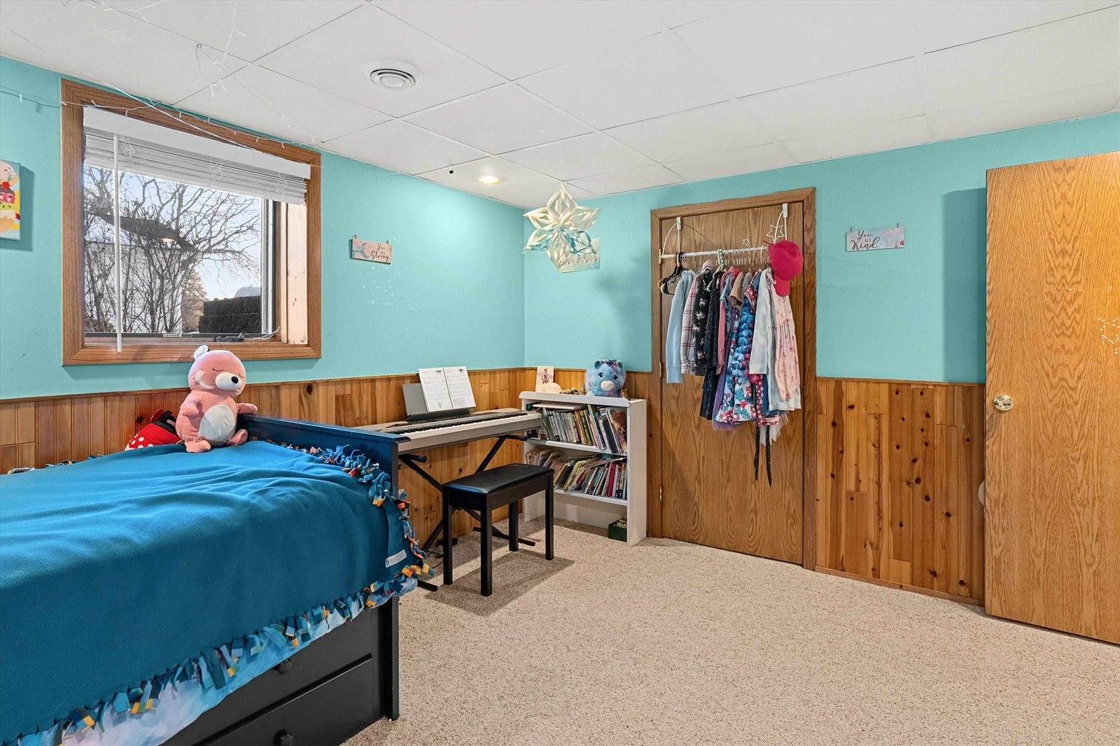 1307 N Wood Avenue, Marshfield, WI 54449