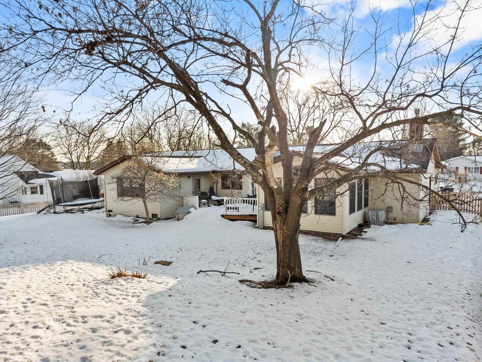 1307 N Wood Avenue, Marshfield, WI 54449