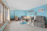 1307 N Wood Avenue, Marshfield, WI 54449