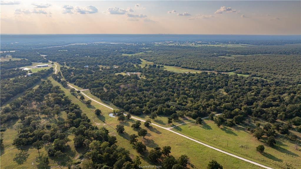 1691 Navasota Ridge Rd, Navasota, TX 77868