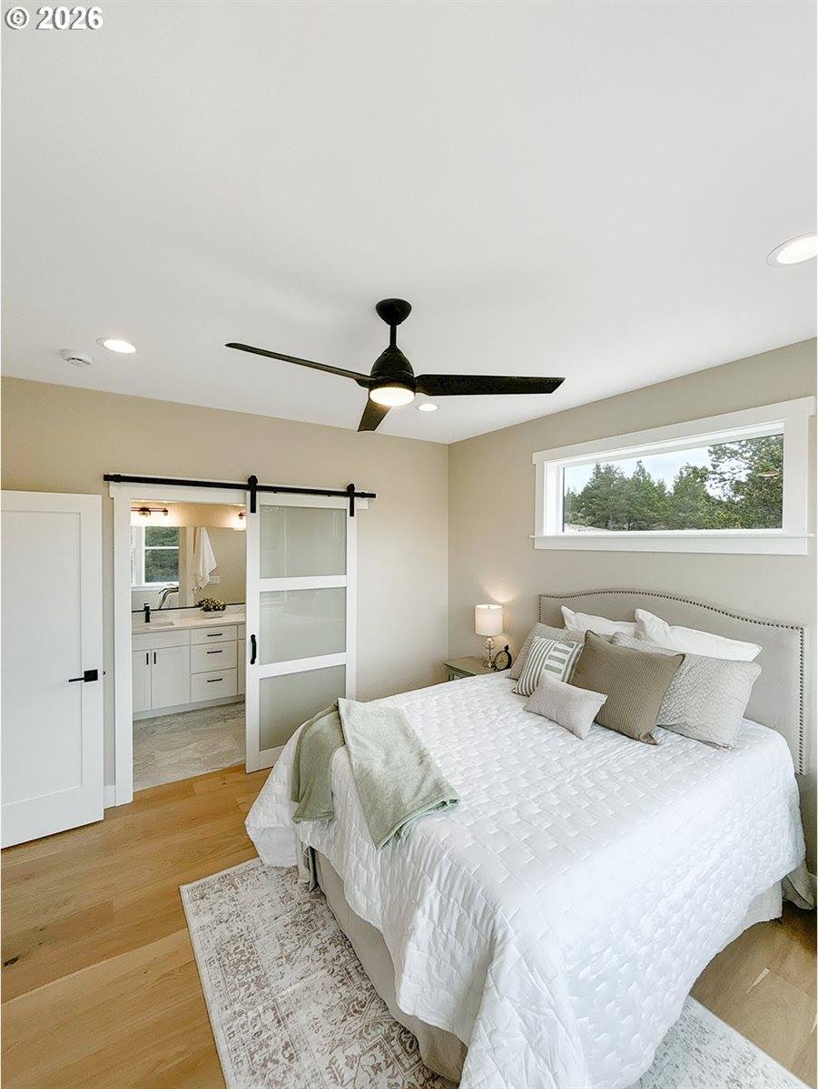 466 Meadows Dr, Manzanita, OR 97130