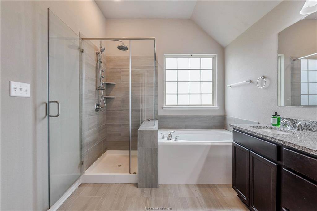 4106 Bridgewood Court, College Station, TX 77845