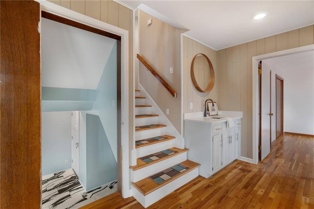 131 Seneca Lane, Lake Winnebago, MO 64034