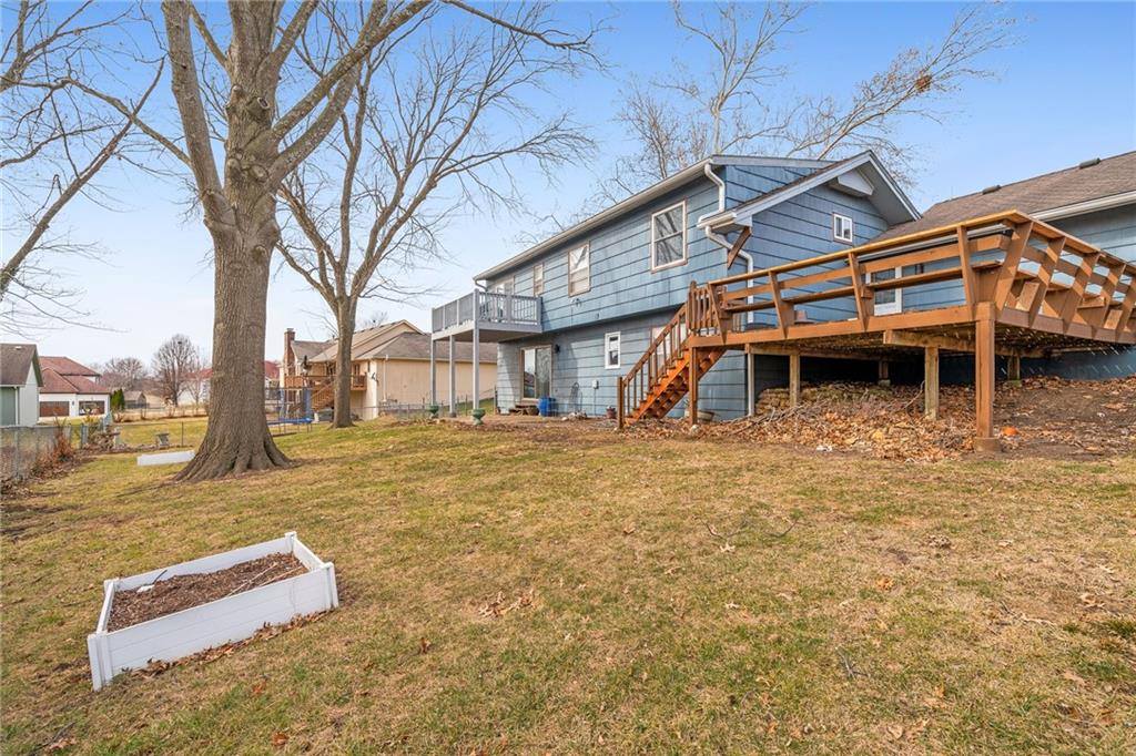 131 Seneca Lane, Lake Winnebago, MO 64034