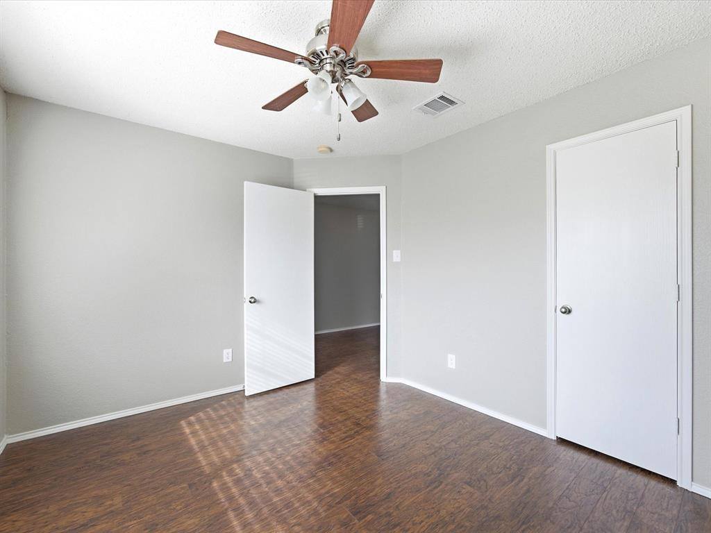 118 Jefferson Drive, Venus, TX 76084