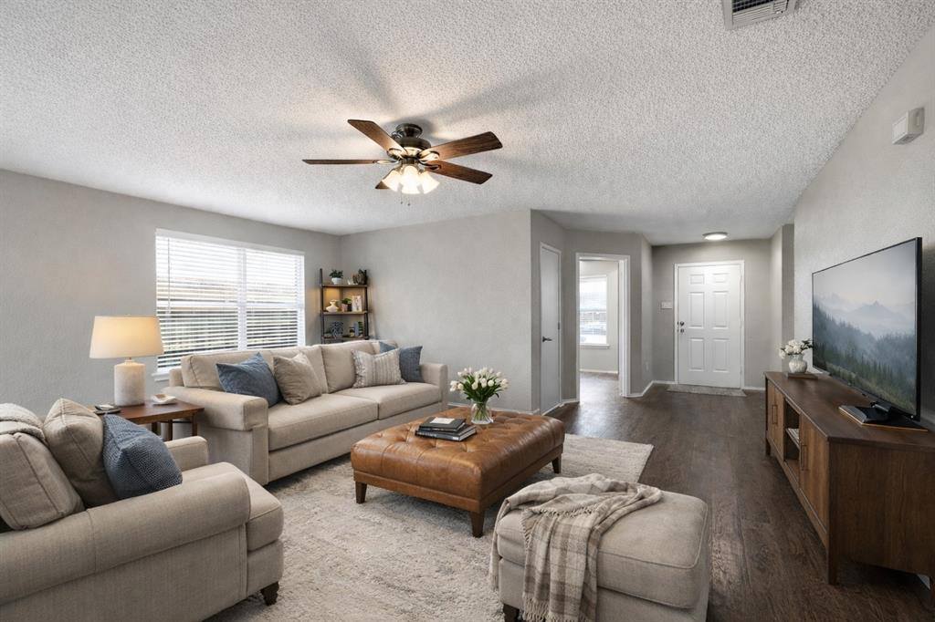 118 Jefferson Drive, Venus, TX 76084