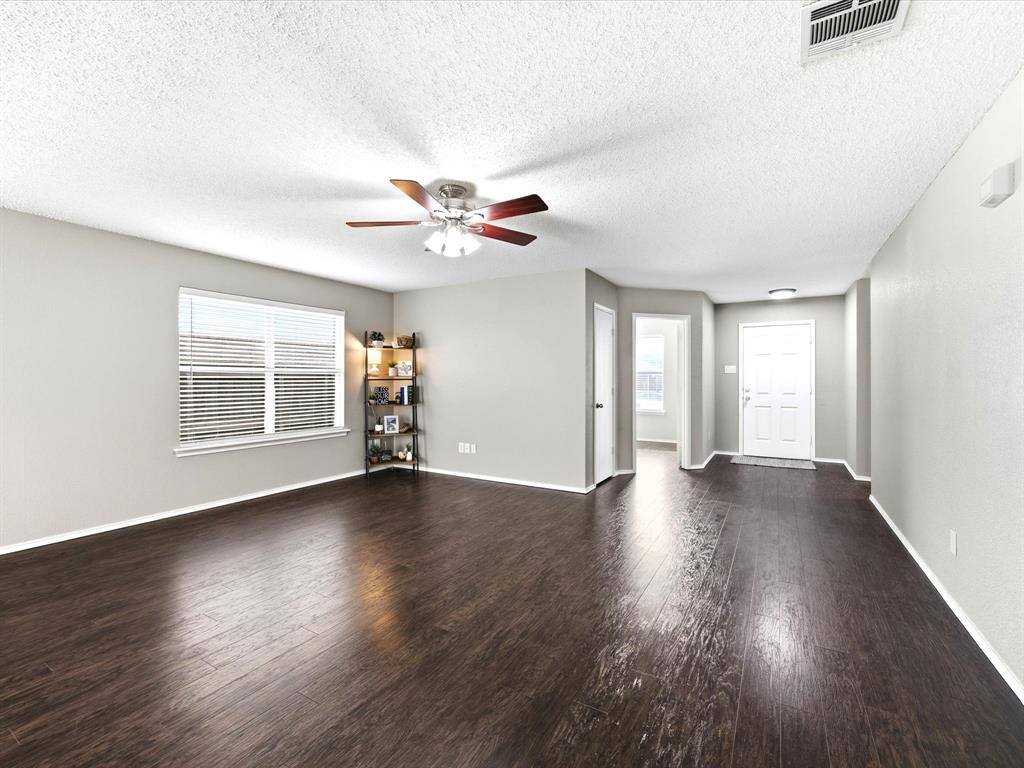 118 Jefferson Drive, Venus, TX 76084