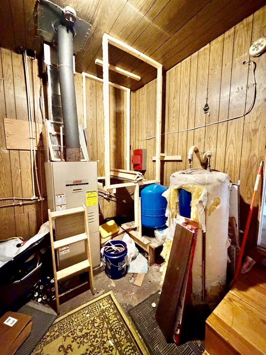 1166 Eastern Avenue, Holden, ME 04429