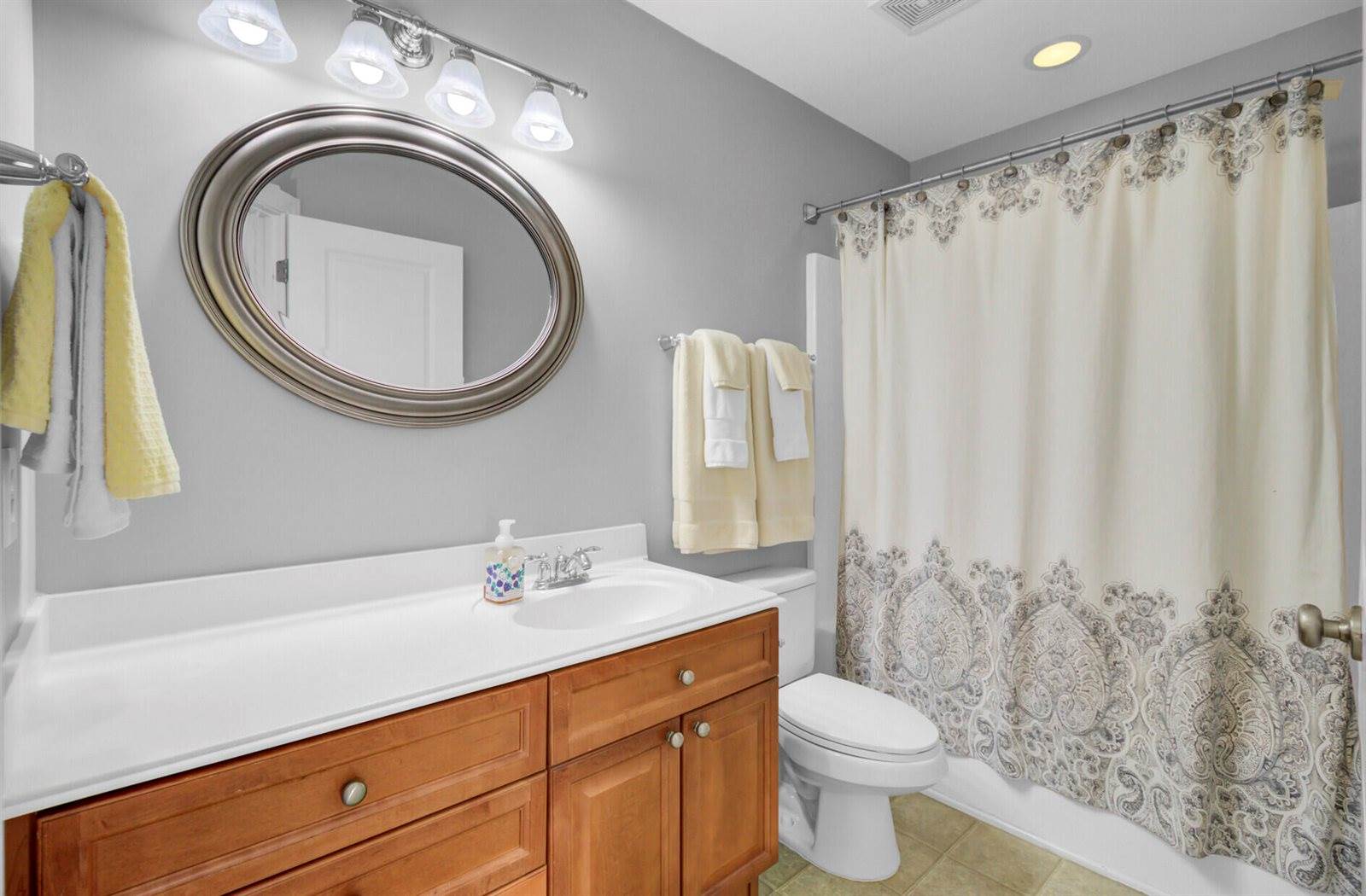 1010 Mount Whitney Drive, Summerville, SC 29483