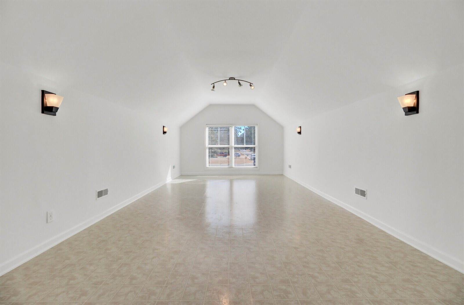 1010 Mount Whitney Drive, Summerville, SC 29483