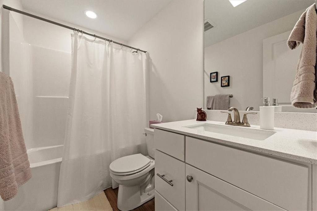 6520 Barth Road, Shawnee, KS 66226