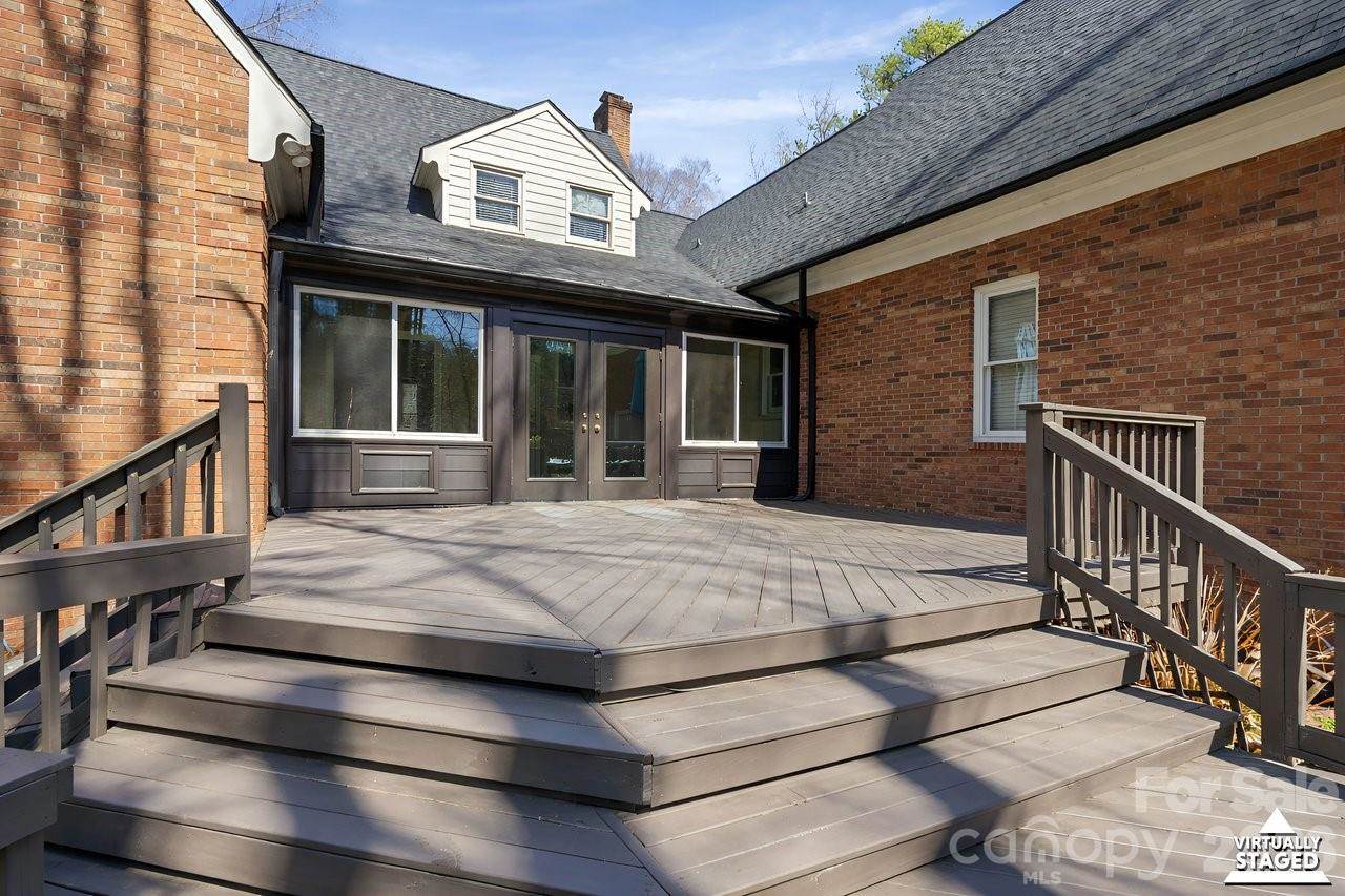 25 Blenheim Court NE, Concord, NC 28025