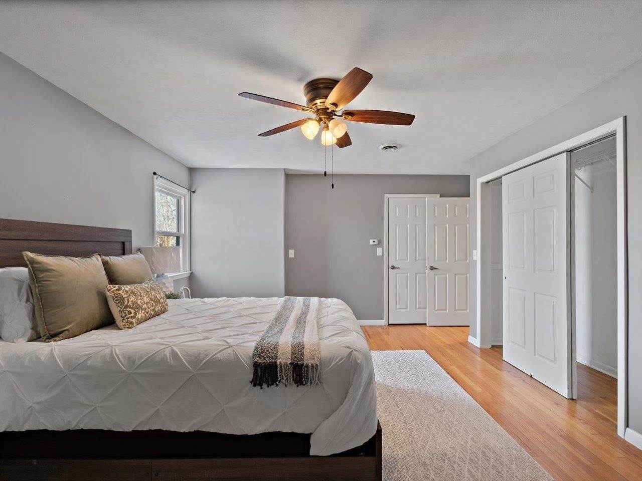 8210 Ridgewood Road, Rock Island, IL 61201