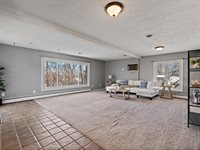 8210 Ridgewood Road, Rock Island, IL 61201