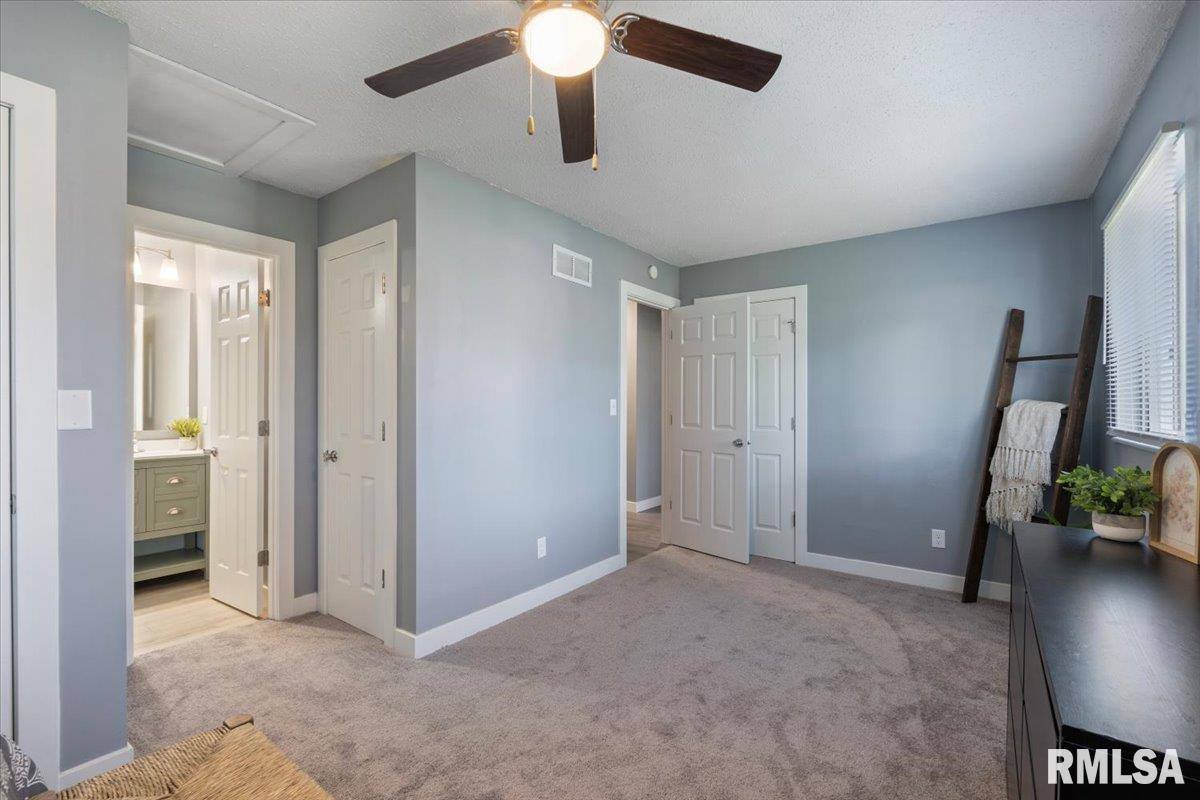 3518 West Garfield Street, Davenport, IA 52804