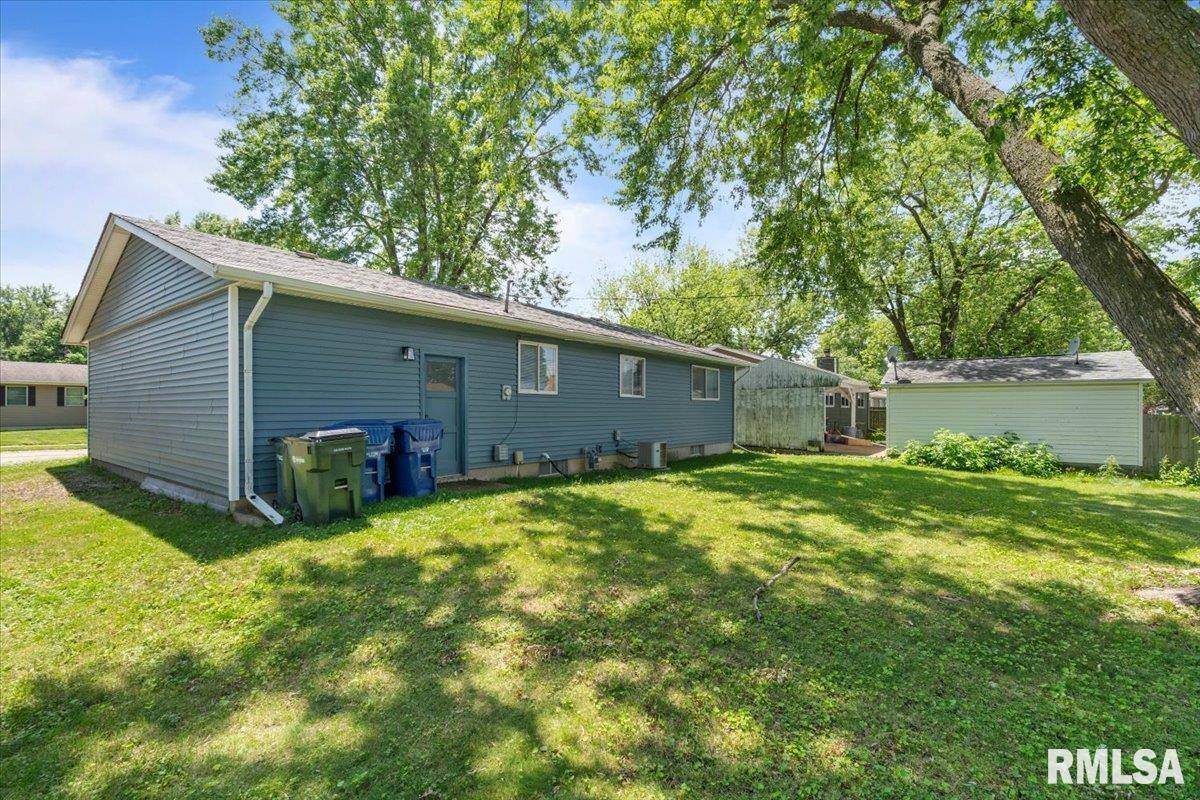 3518 West Garfield Street, Davenport, IA 52804